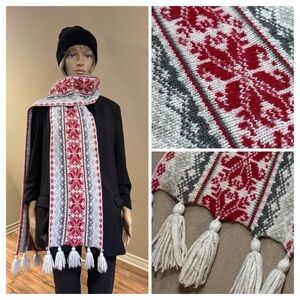 Eddie Bauer Fair Isle Snowflake Knit Scarf